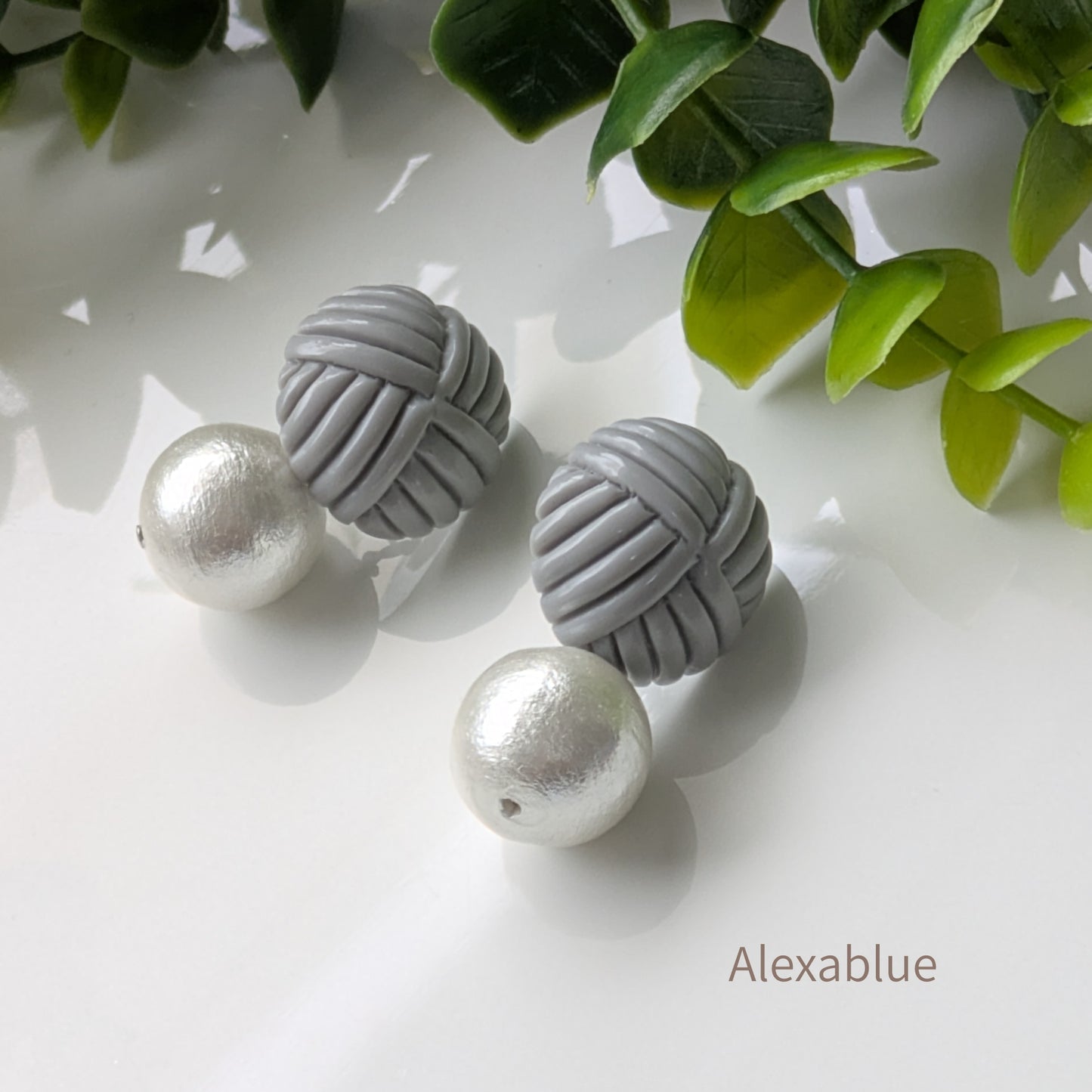 Woven Design Gray Cabochon x Cotton Pearl Pierced Earrings | Autumn/Winter Accessories Elegant and Cute Adult Jewelry Handmade