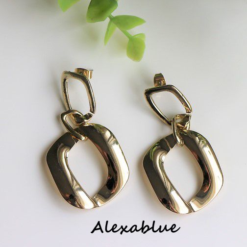 【Statement】大ぶりチャンキーチェーンのモダンチェーンピアス / モード・辛口カジュアル・Big Chain Hoop Earrings・ギフト