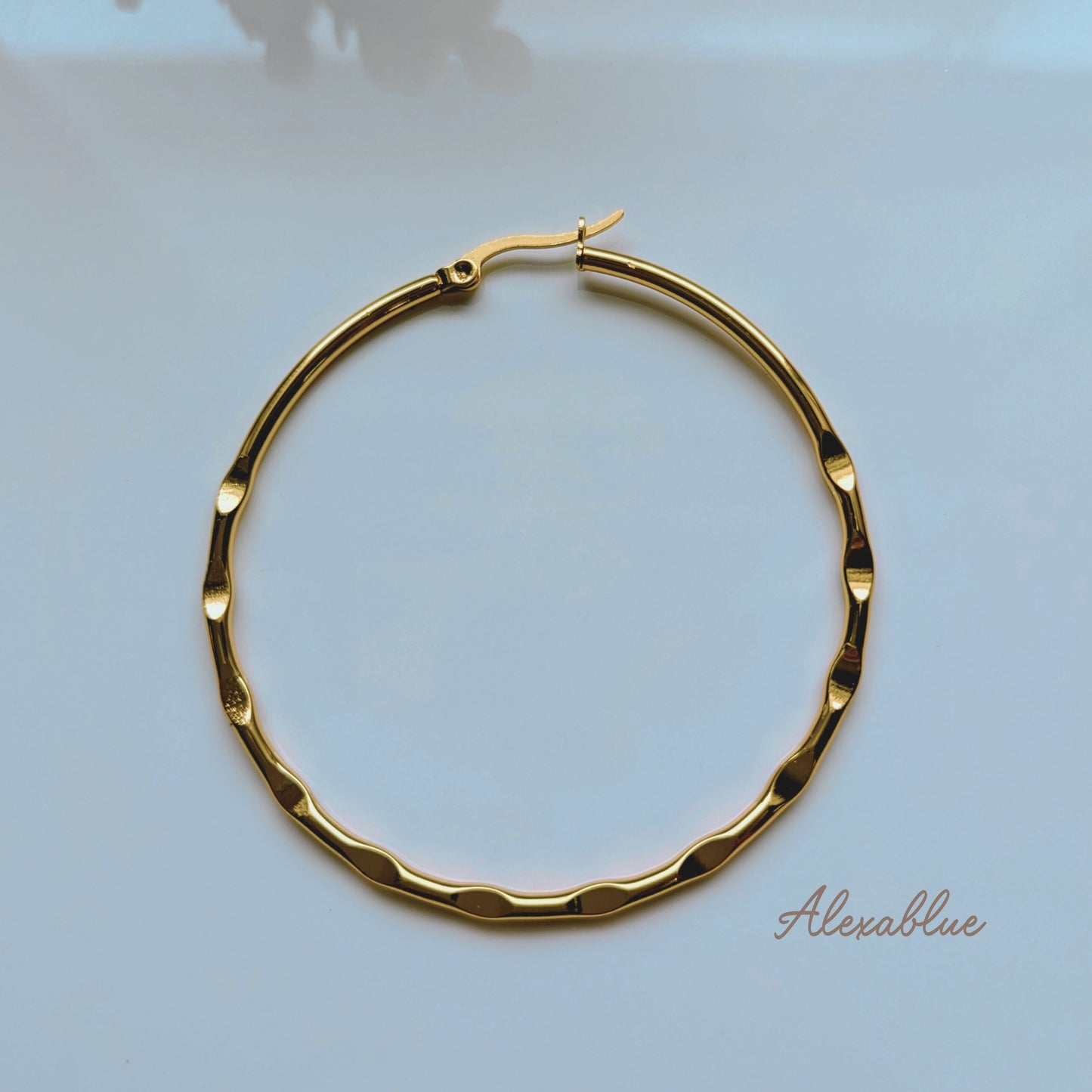 HAMMERED Hoop Earrings - Stylish and Unique