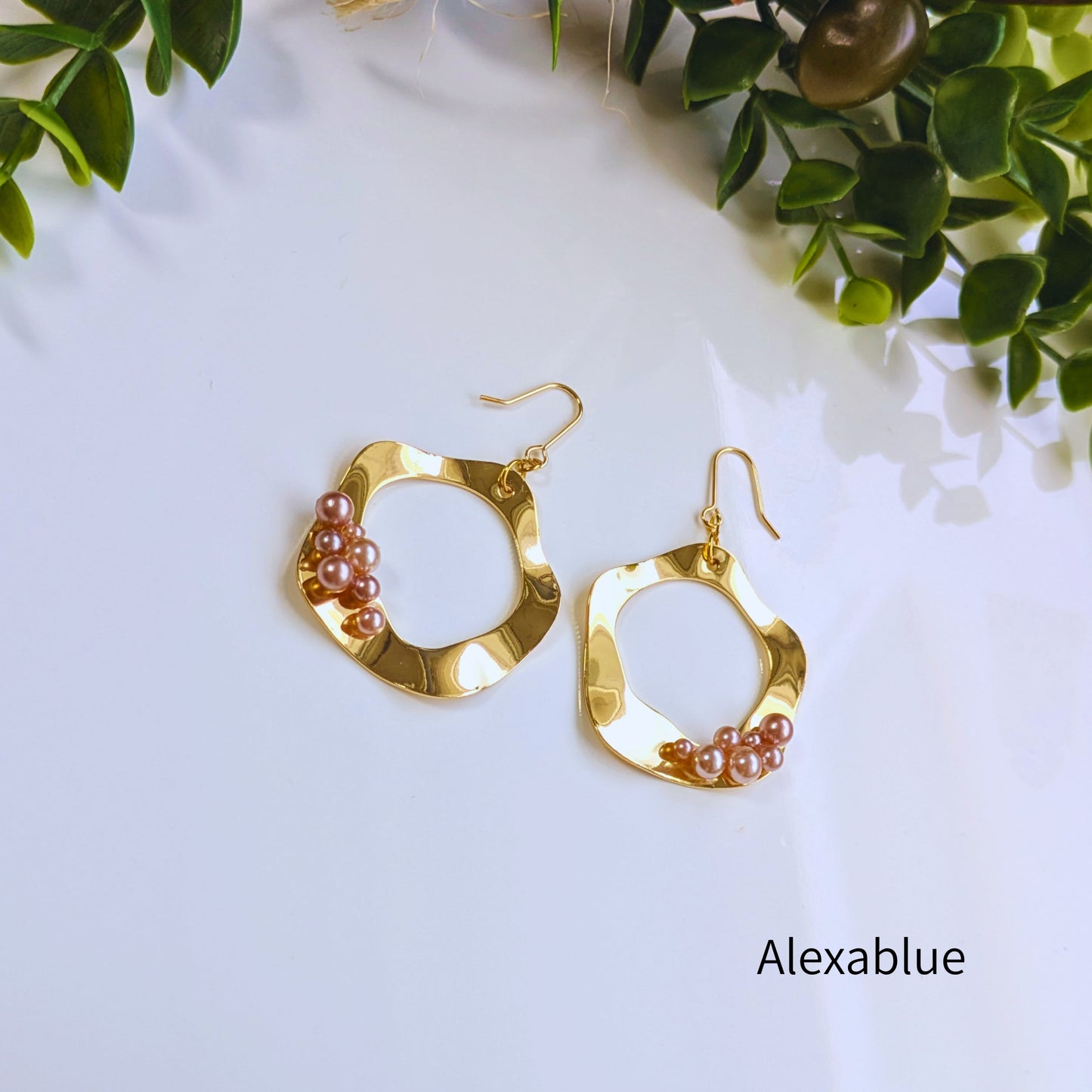 Mocha Pearl x Wave Hoop Earrings | Elegant Accessories for Adults That Are Both Glamorous and Cute