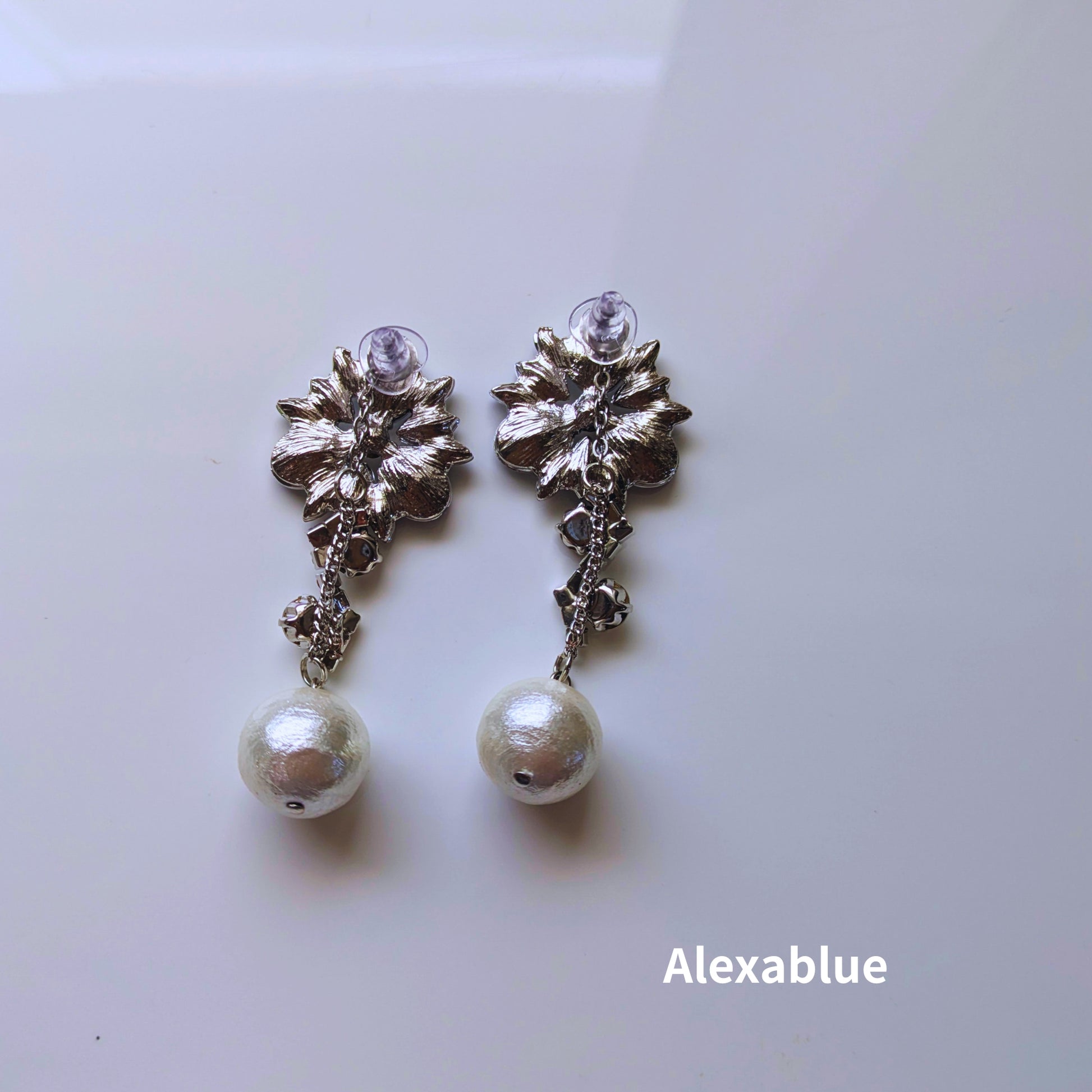 Flower bijou and cotton pearl 2way earrings – elegant wedding accessory｜フラワービジュー×コットンパールの2wayピアス 全体写真