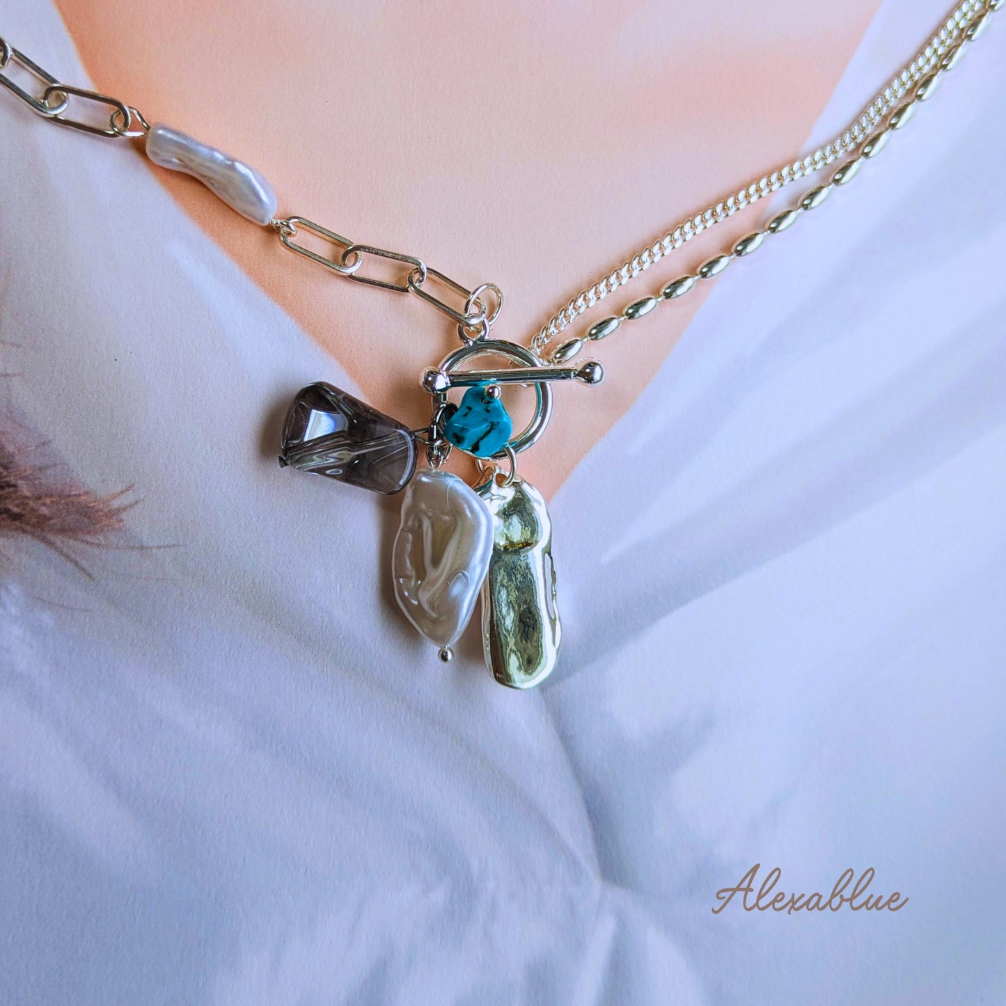 AuroraBlue Harmony｜ターコイズ × バロックパールビーズ アシンメトリーネックレス