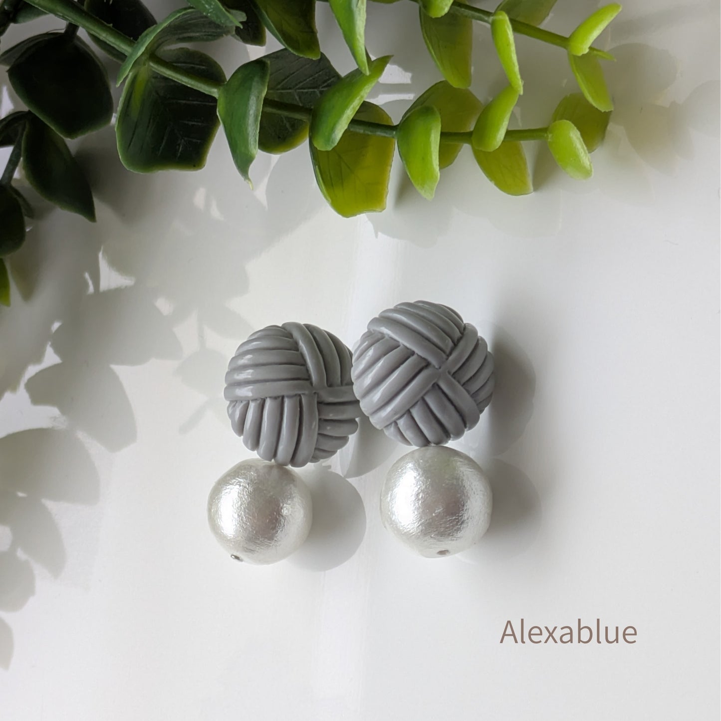 Woven Design Gray Cabochon x Cotton Pearl Pierced Earrings | Autumn/Winter Accessories Elegant and Cute Adult Jewelry Handmade