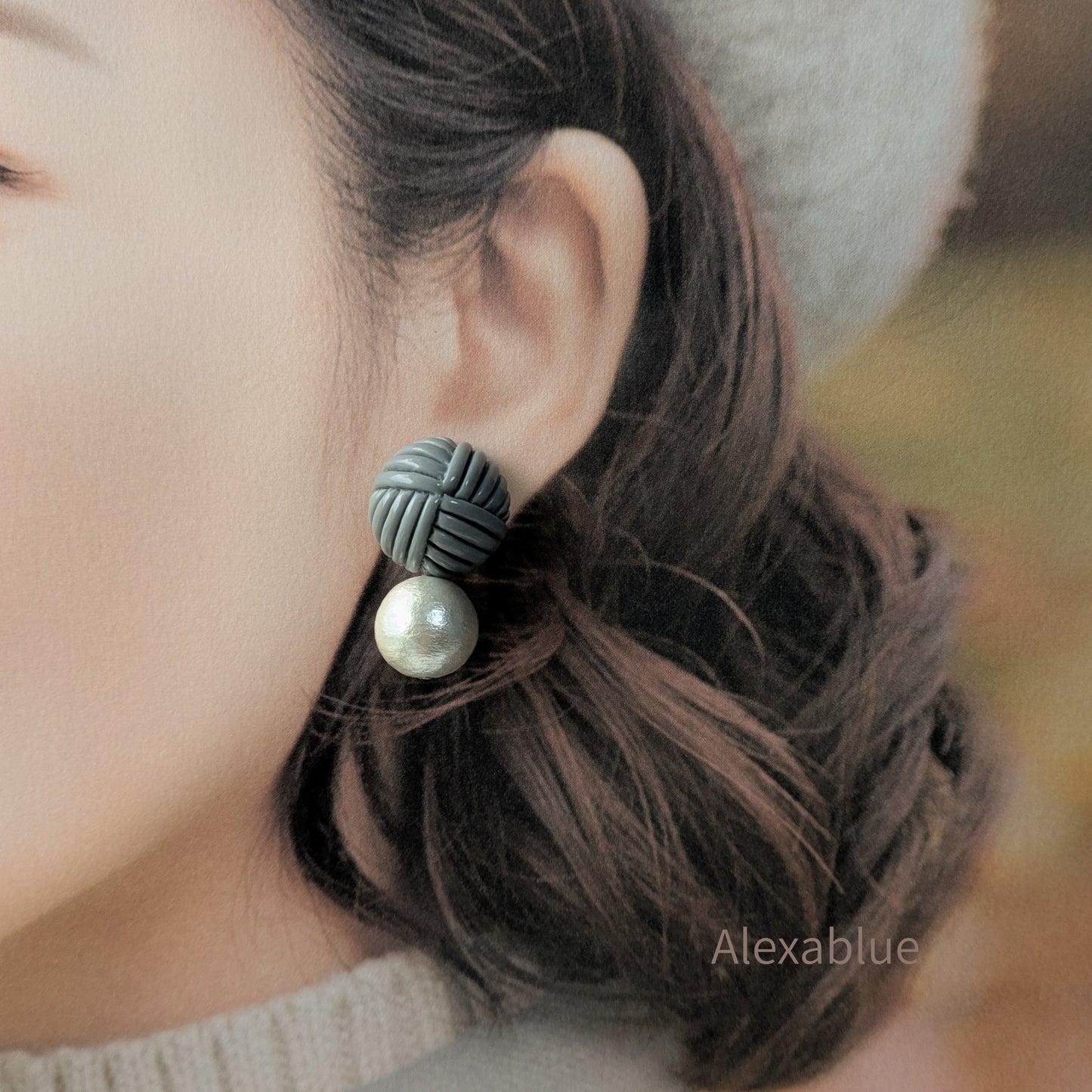Woven Design Gray Cabochon x Cotton Pearl Pierced Earrings | Autumn/Winter Accessories Elegant and Cute Adult Jewelry Handmade