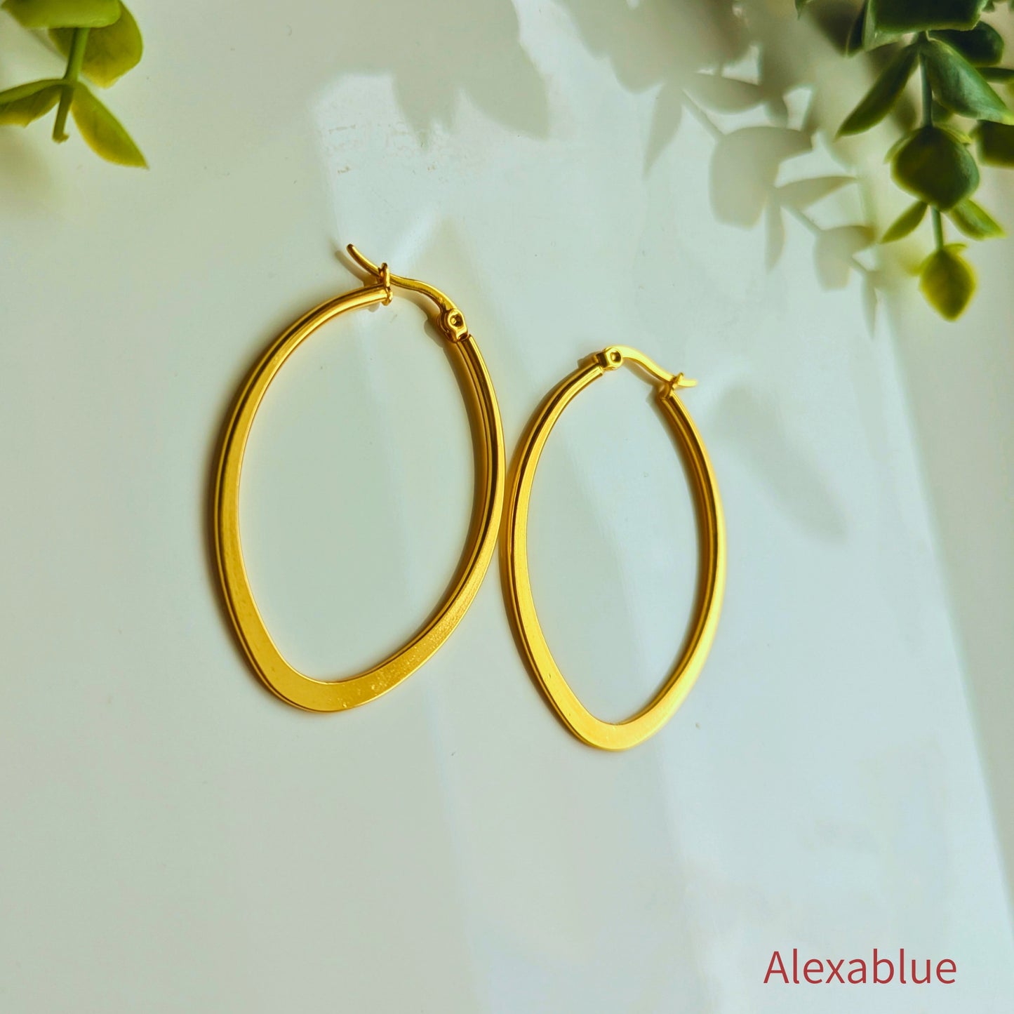 OVAL Hoop｜OVAL Hoop Earrings Stainless Steel Christmas Gift Wrapping Available Hypoallergenic Adorably Chic