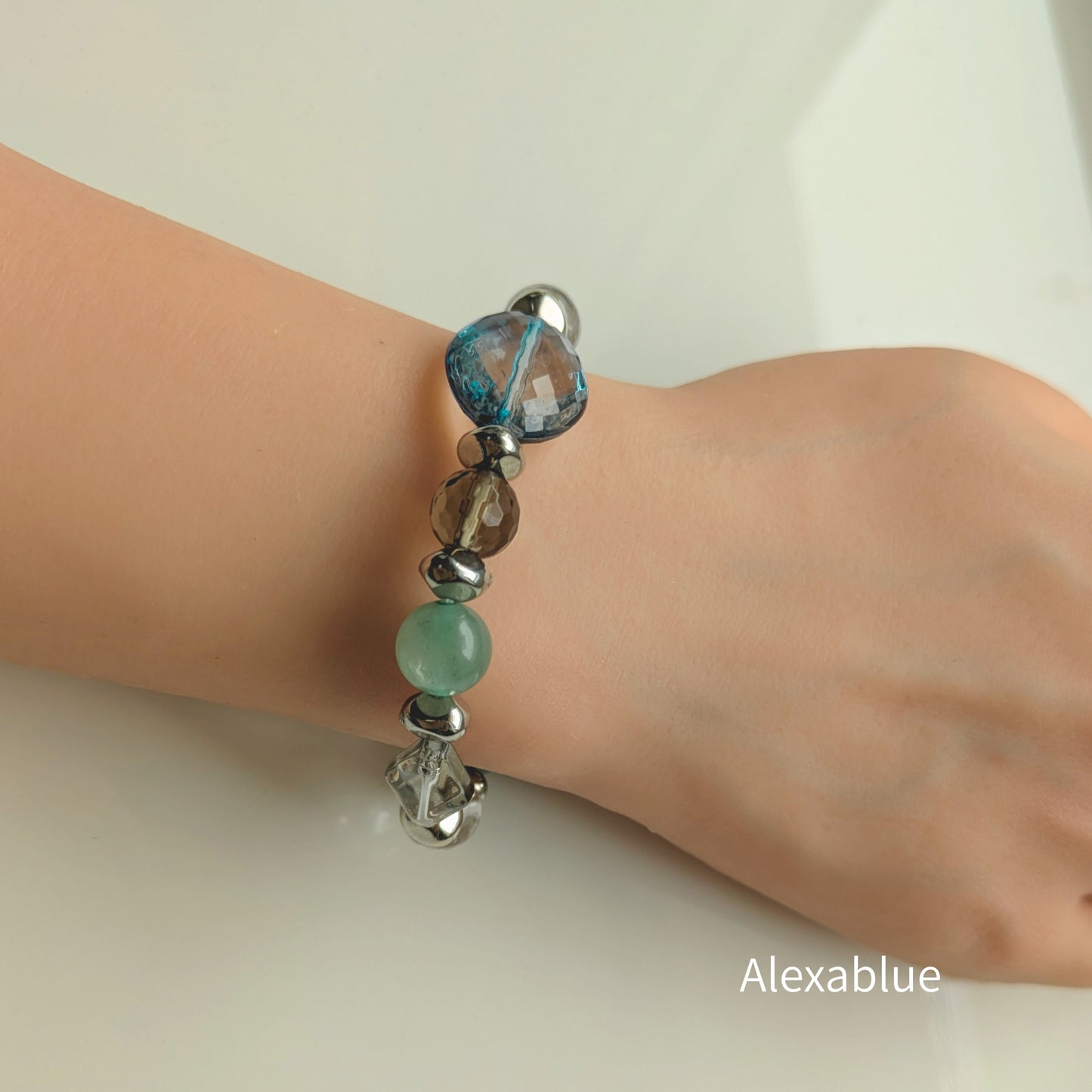 【Coordinate Set】アベンチュリン・スモーキークォーツ ボリュームジュエリー 2点セット｜ブレスレット＆ステンレスピアス［alexablue］