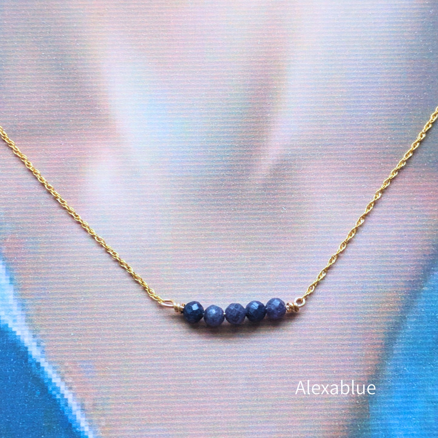 【K14GF】マダガスカル産サファイアの小粒華奢ネックレス / Madagascar Sapphire Minimalist Necklace