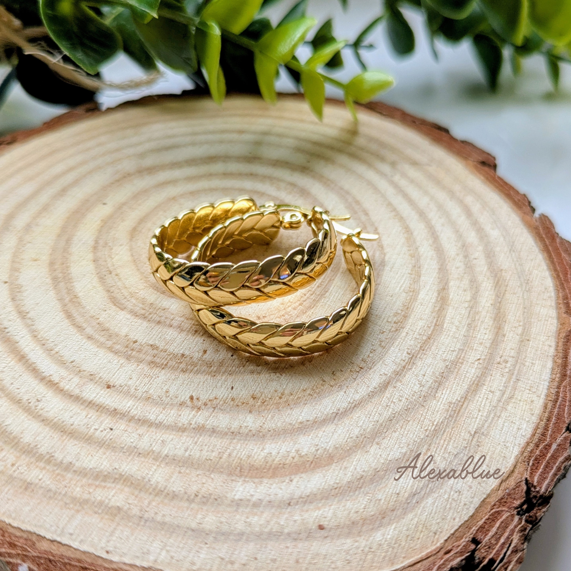 ヘンリーボーン ライトフープ  洗練フープピアス おしゃれフープピアス