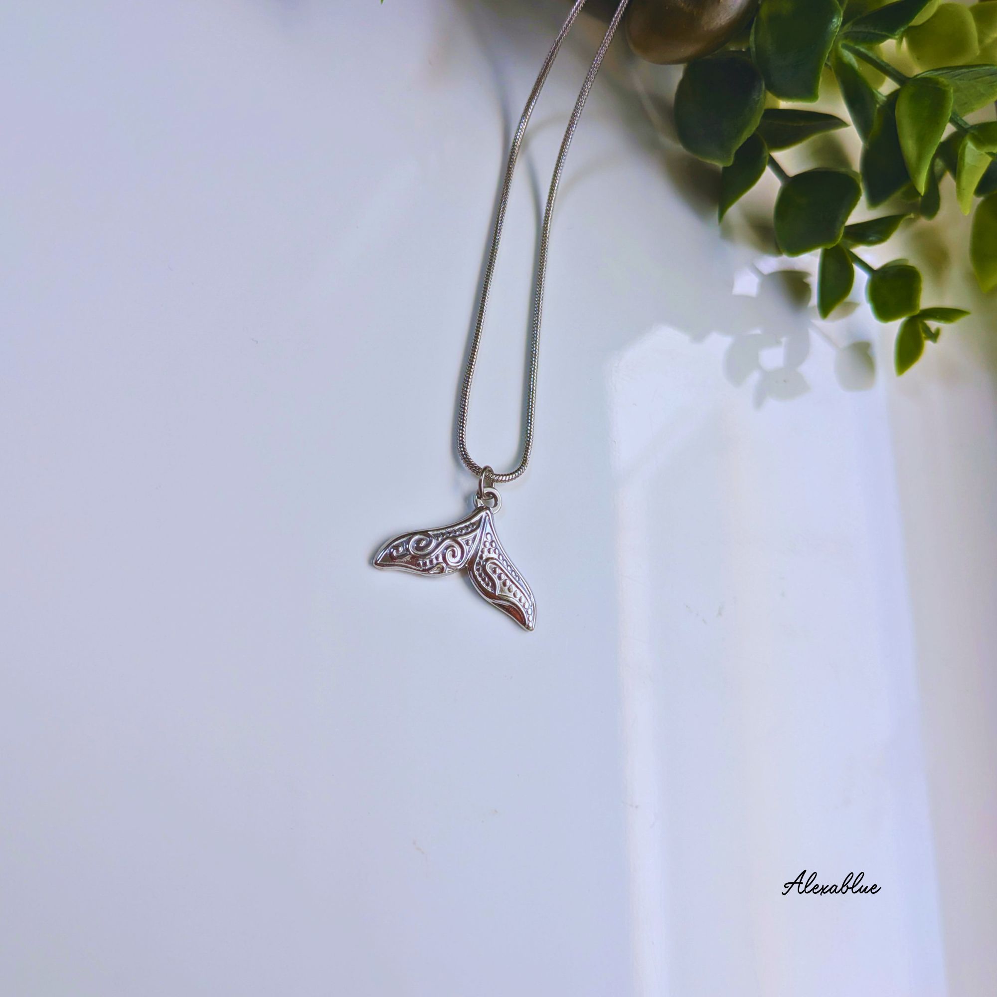 【海を感じる】ホエールテール×オニキス ステンレスロングネックレス｜ユニセックス