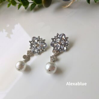 きらきらフラワービジュー×コットンパール 2wayピアス｜ウェディング・パーティー向けゴージャスアクセサリー